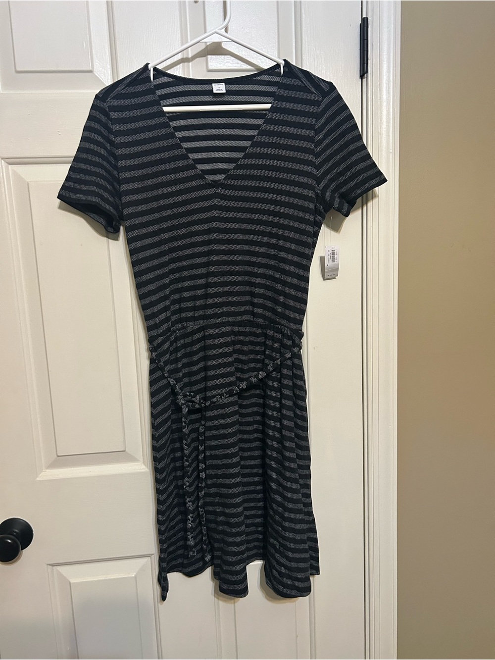 Old navy womens size small striped dress NWT